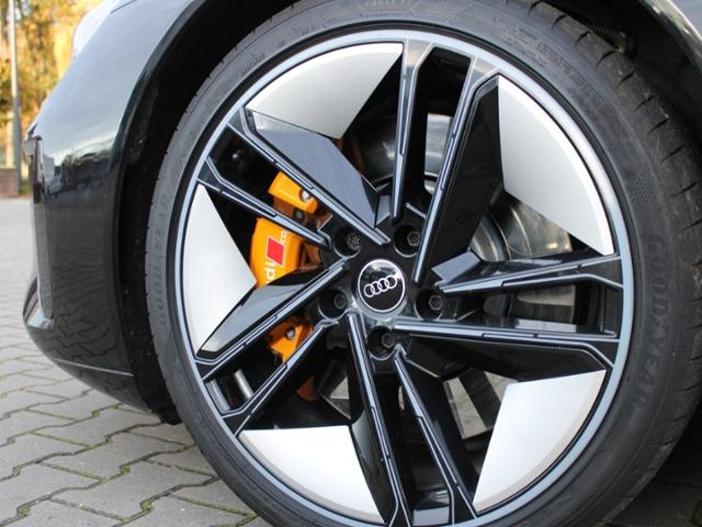 Audi RS e-tron GT