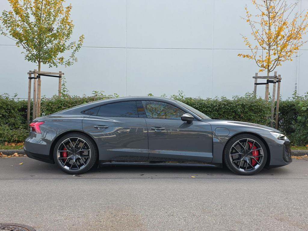Audi RS e-tron GT