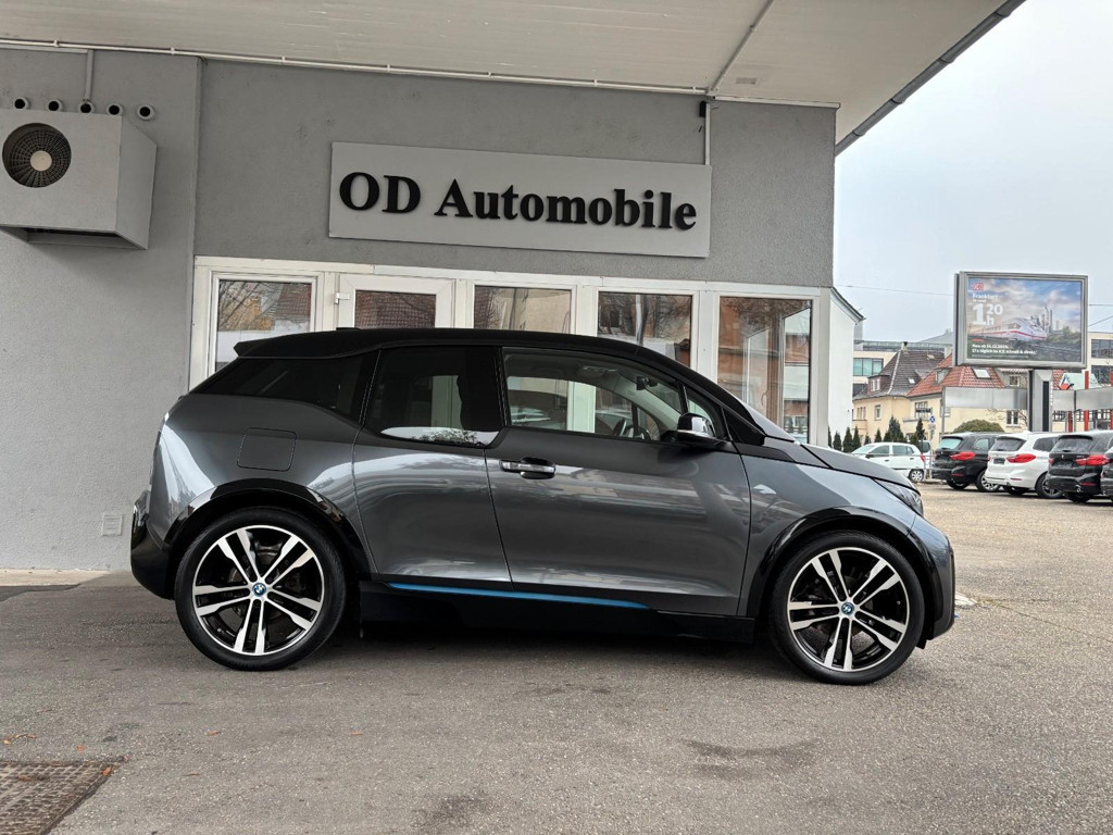 BMW i3 Sedan S