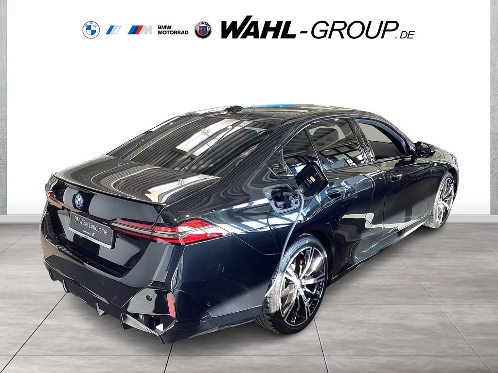 BMW i5