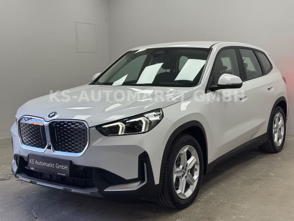 BMW iX1 xDrive