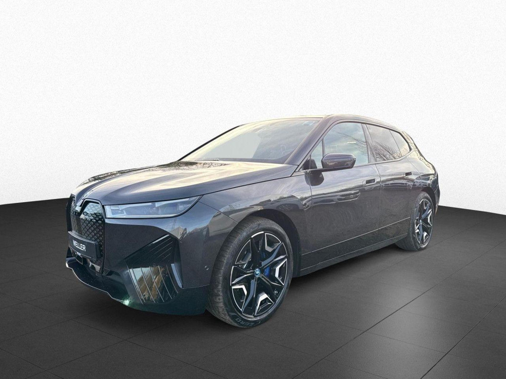 BMW iX xDrive