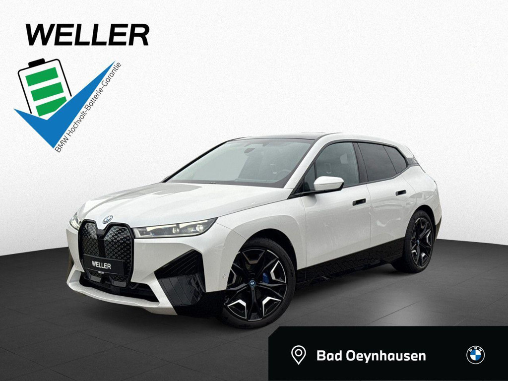 BMW iX xDrive
