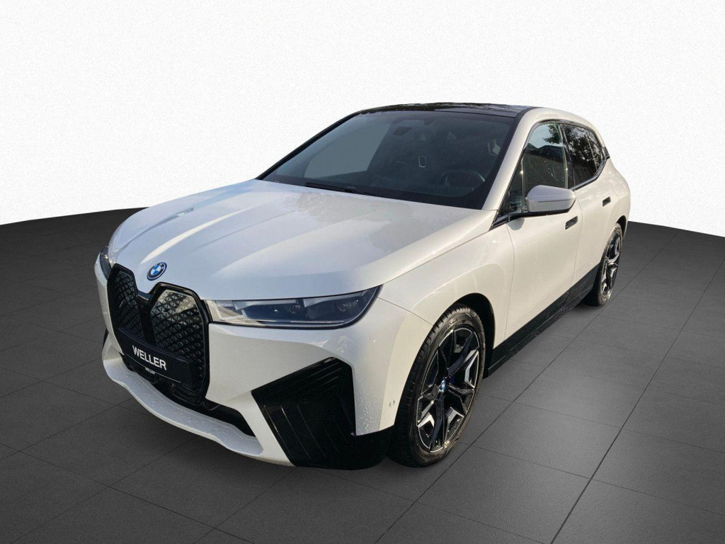 BMW iX xDrive
