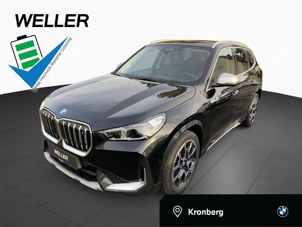 BMW iX1 xD30 xLine AdLED LC+DAProf 360° Pano AHK H