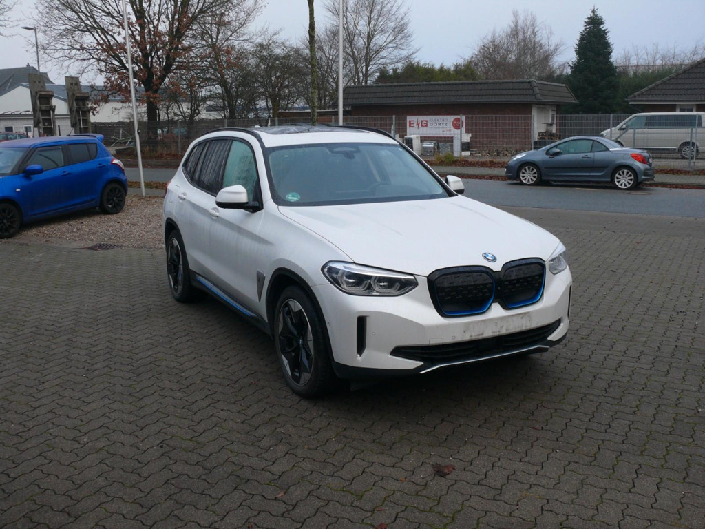 BMW iX3 Impressive iX3