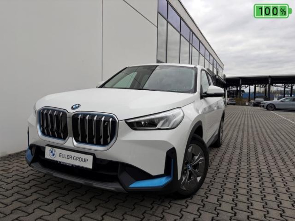 BMW iX1 xDrive