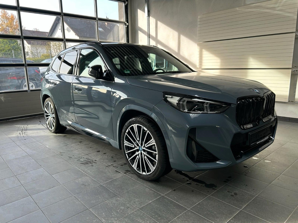 BMW iX1 M-Sport xDrive