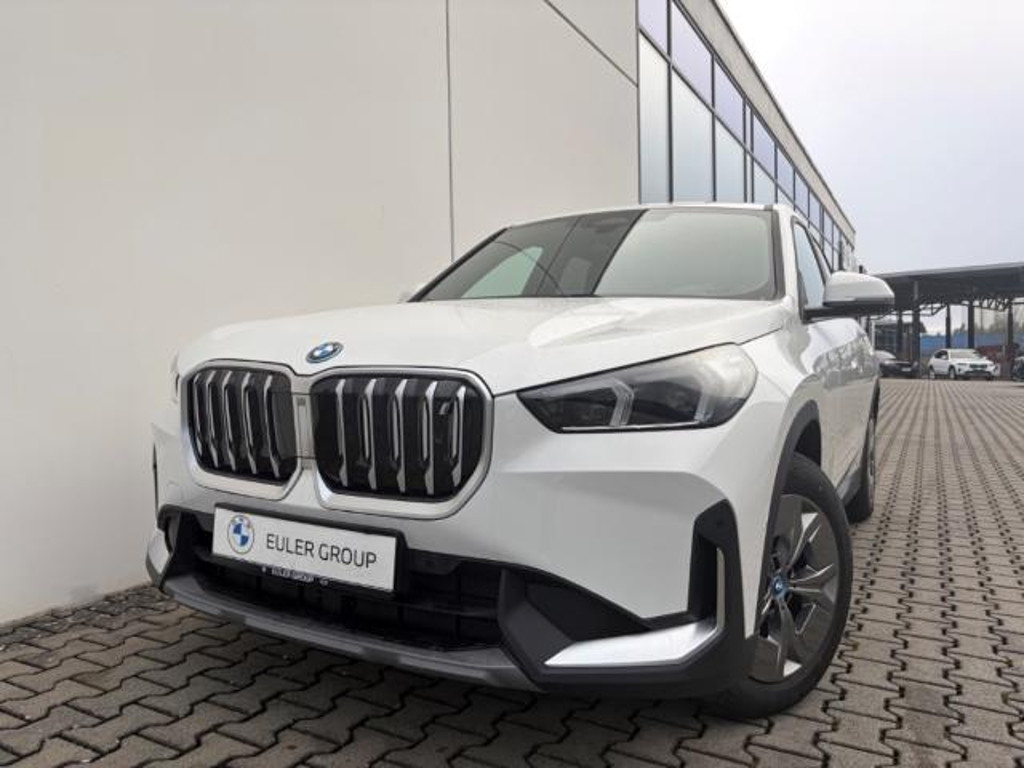 BMW iX1 xDrive
