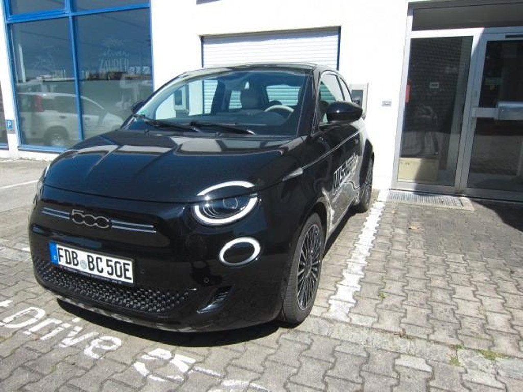 Fiat 500 La Prima by Bocelli