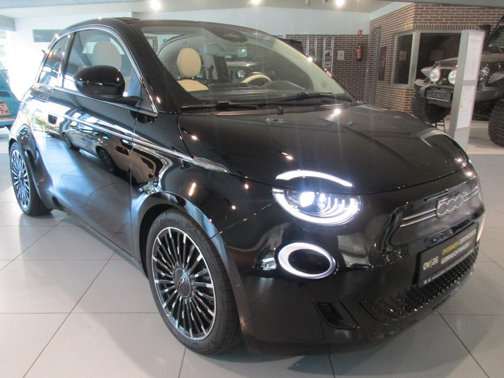 Fiat 500e Sport La Prima by Bocelli
