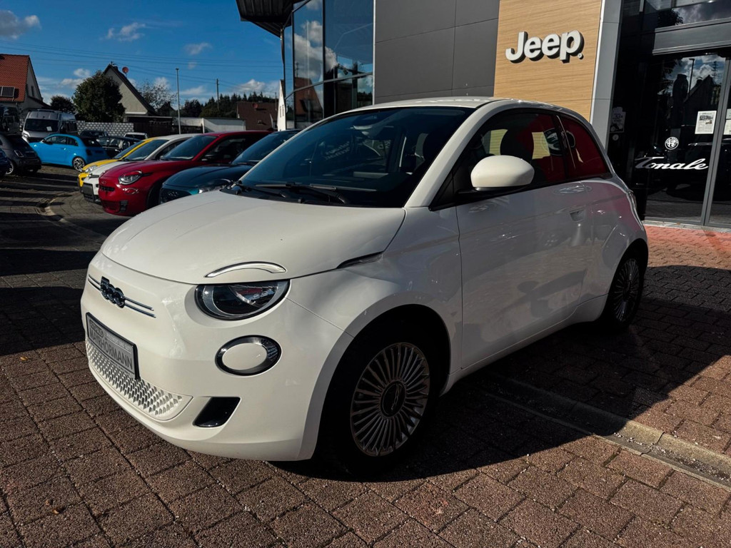 Fiat 500e Carplay 118PS Klimaaut.