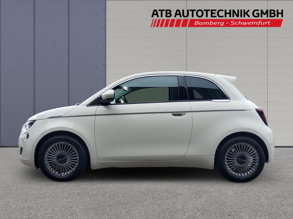 Fiat 500e Elektro Komfort und Style Paket