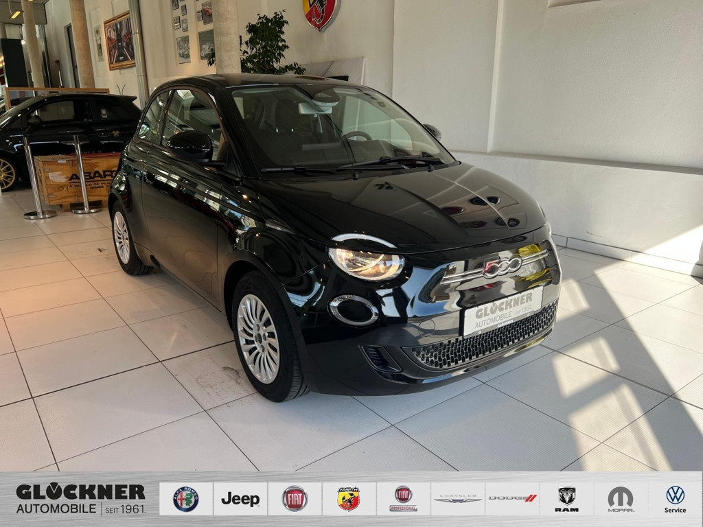 Fiat 500e 