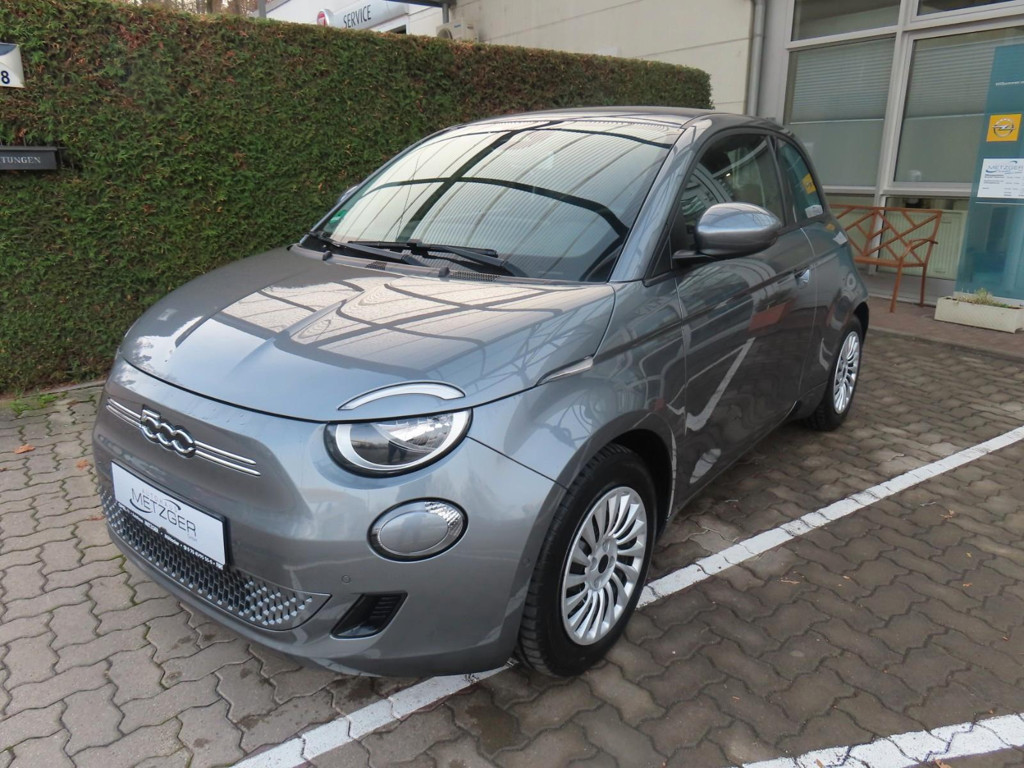 Fiat 500e Base 42kWh *Sitzheizung+PDC V/H+Kamera H*