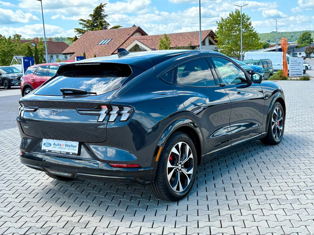 Ford Mustang Mach-E