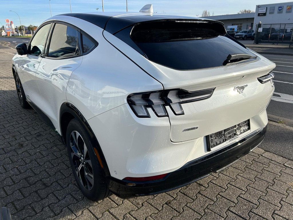 Ford Mustang Mach-E