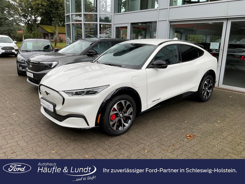 Ford Mustang Mach-E AWD Premium