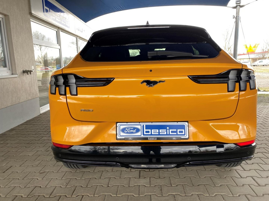 Ford Mustang Mach-E