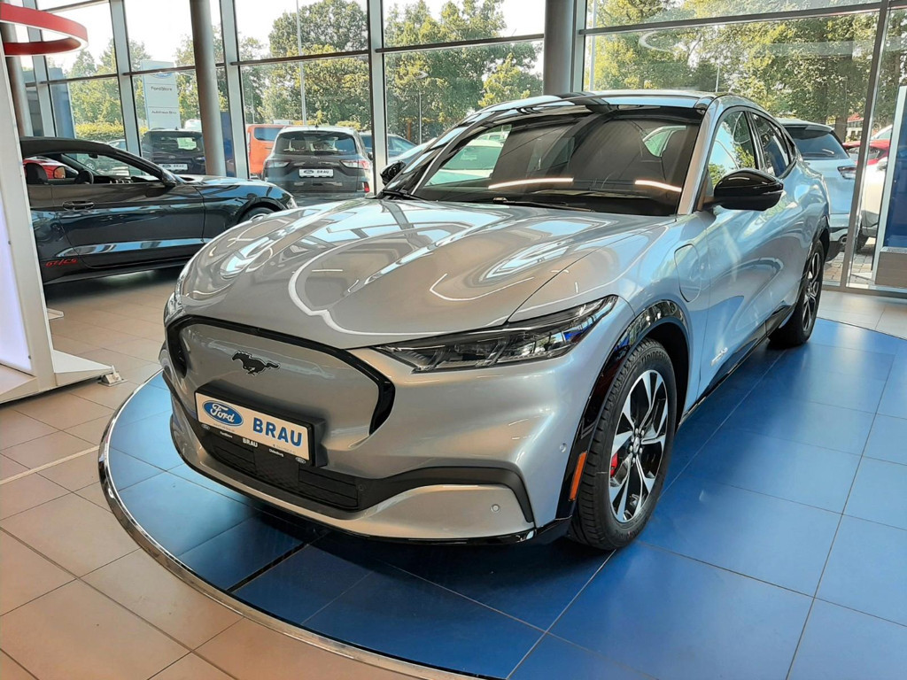 Ford Mustang Mach-E AWD 75 kWh