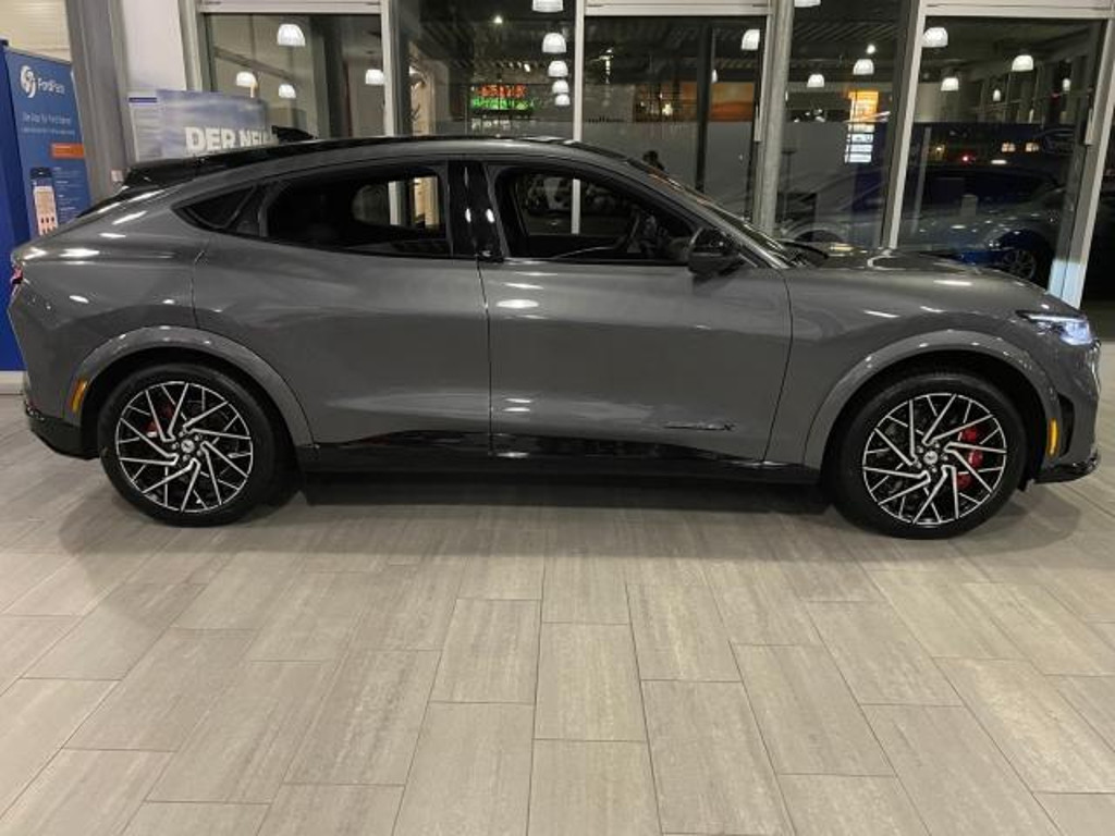 Ford Mustang Mach-E Extended range