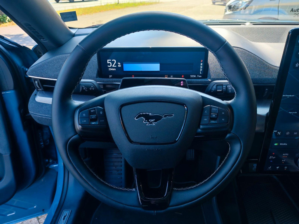 Ford Mustang Mach-E