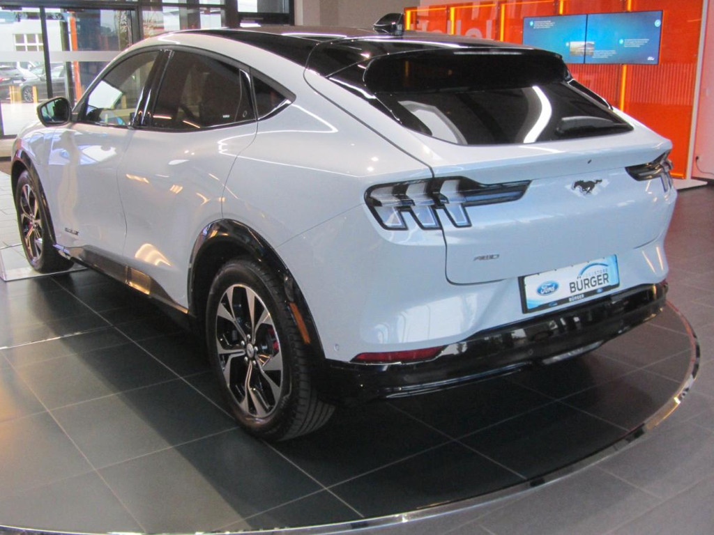 Ford Mustang Mach-E