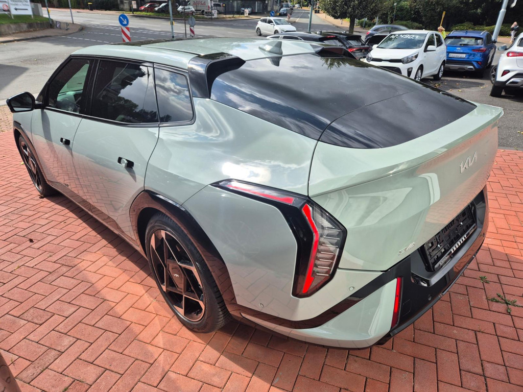 Kia EV4