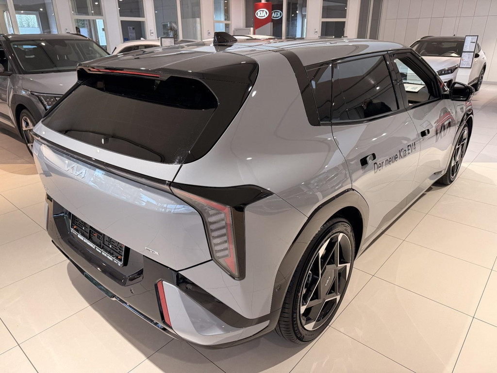 Kia EV4