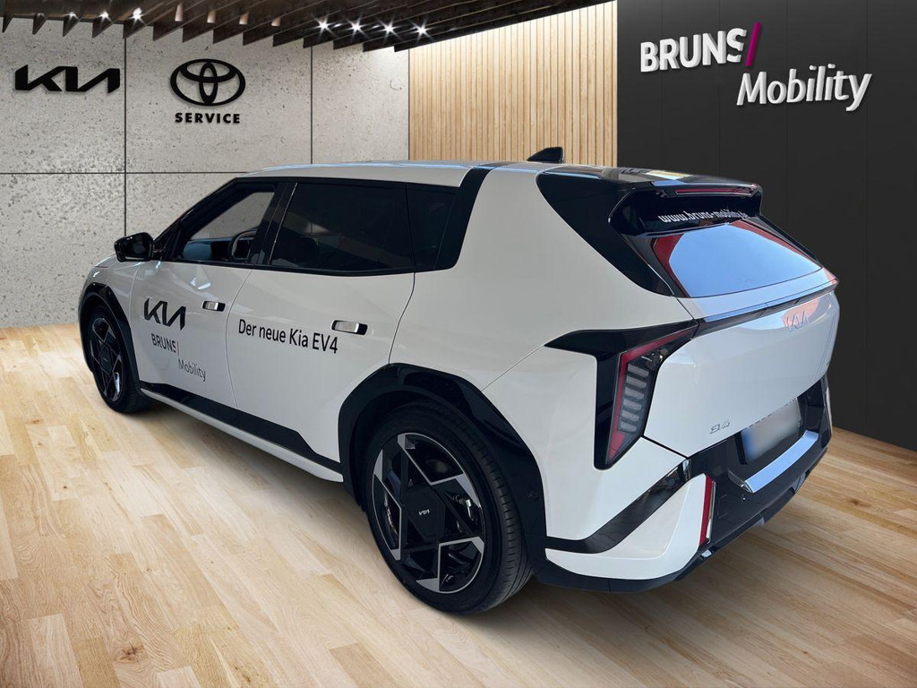 Kia EV4