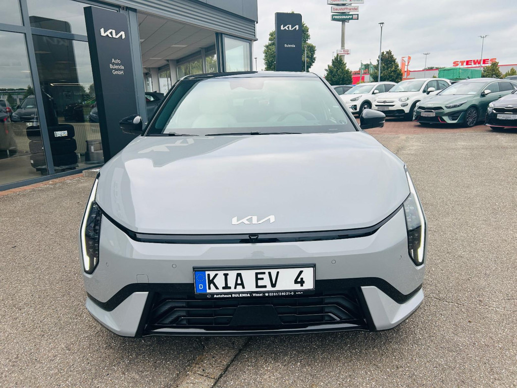 Kia EV4
