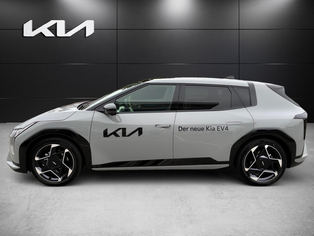 Kia EV4