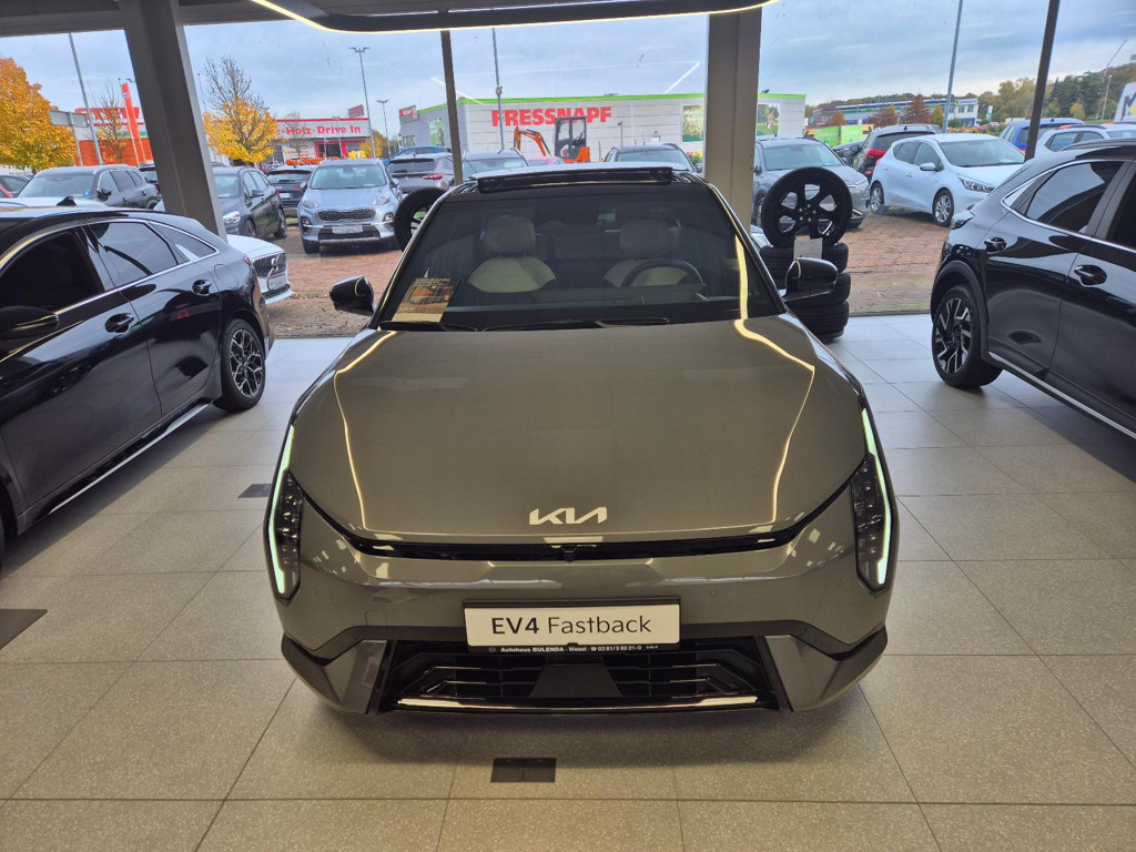 Kia EV4