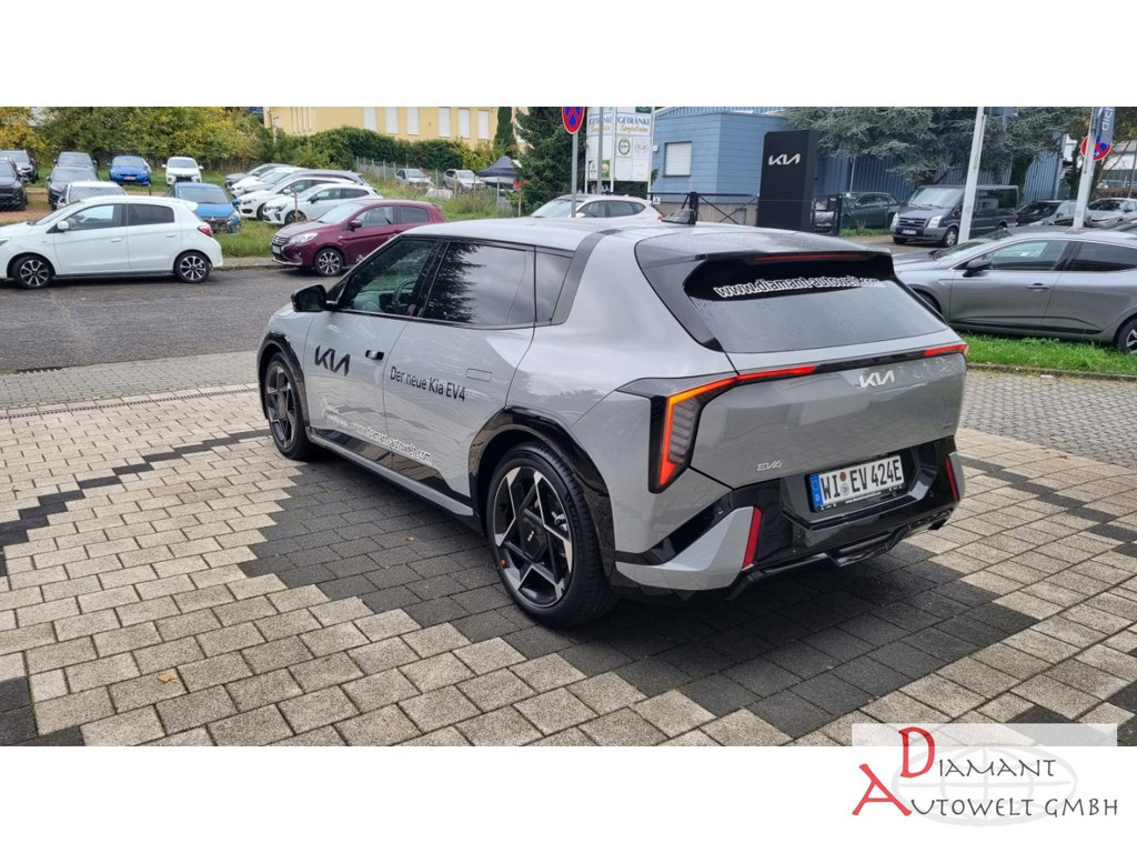 Kia EV4