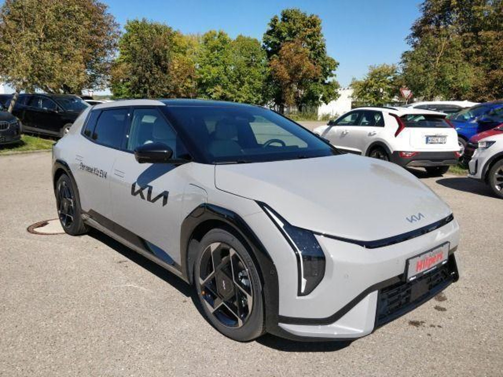 Kia EV4