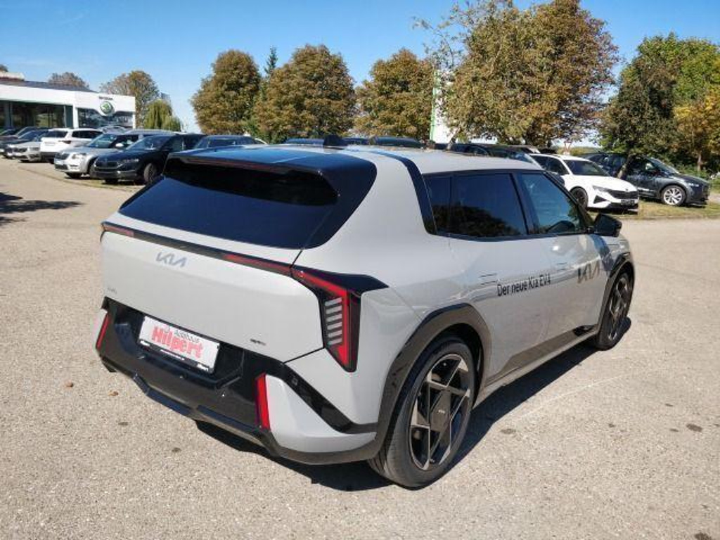 Kia EV4