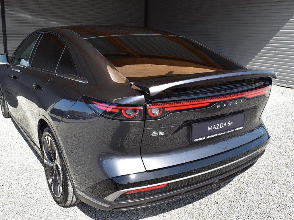 Mazda 6e