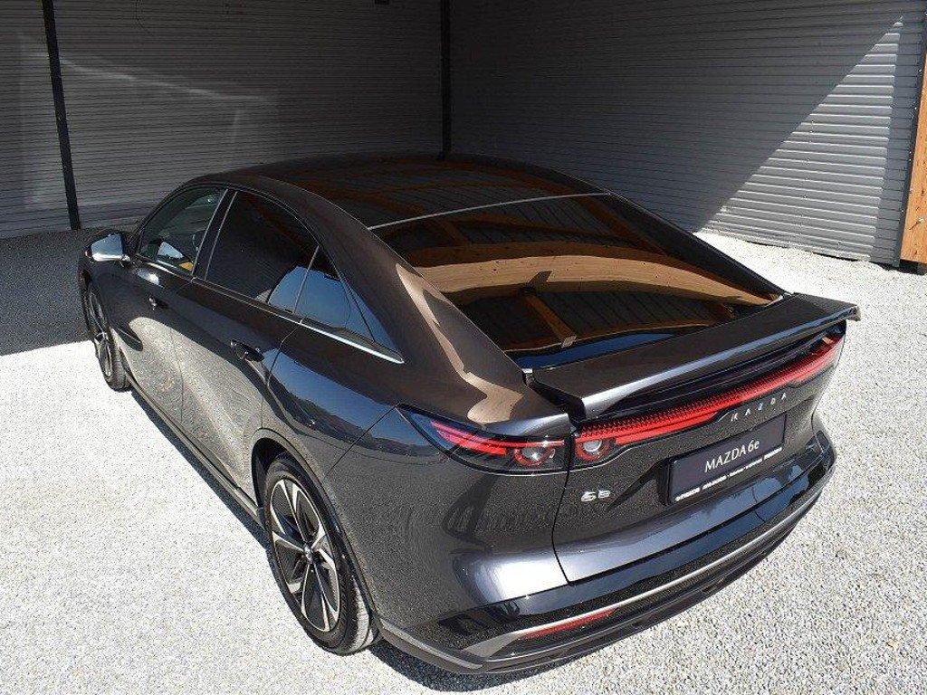 Mazda 6e