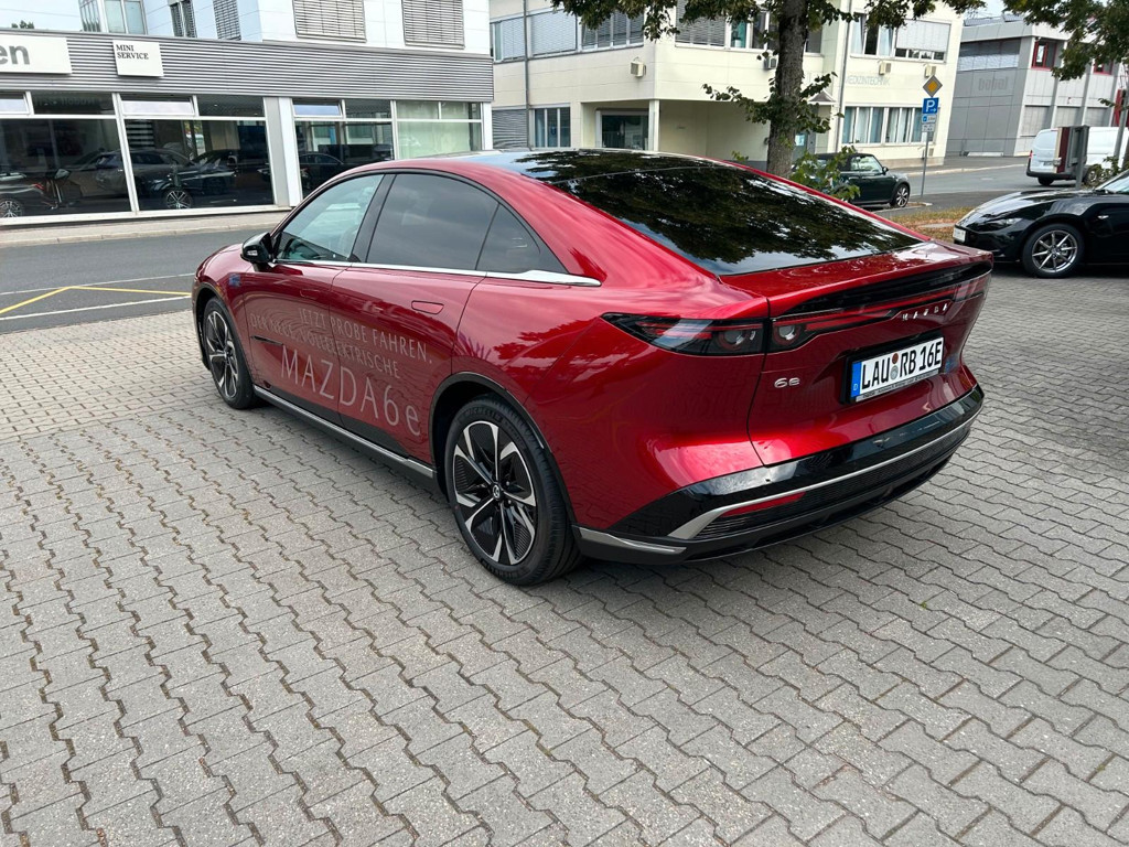 Mazda 6e