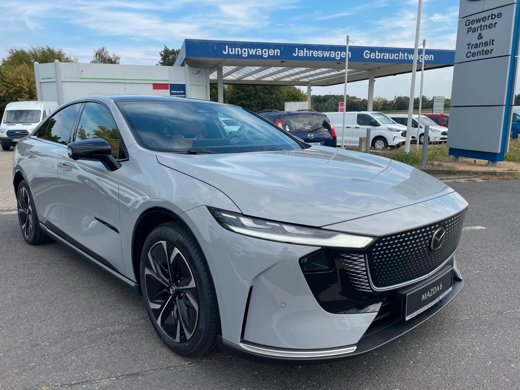 Mazda 6e