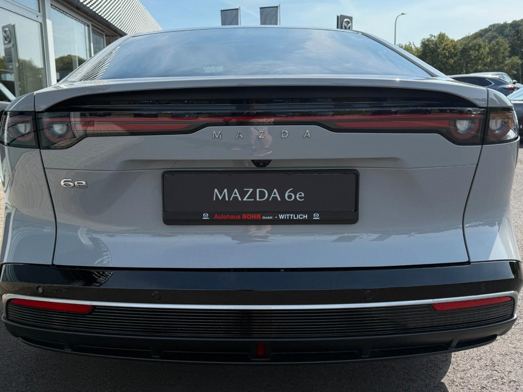 Mazda 6e