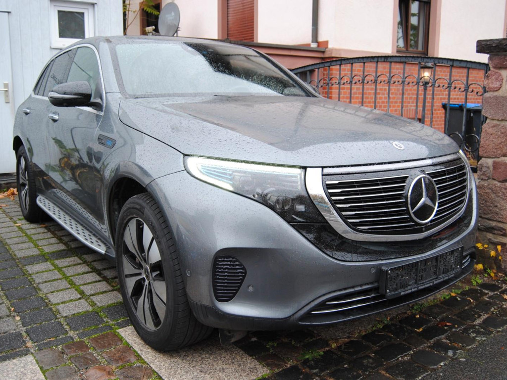 Mercedes-Benz E-Klasse EQC 4MATIC 400