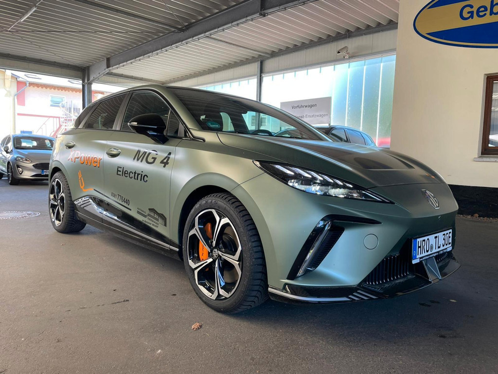 MG MG4