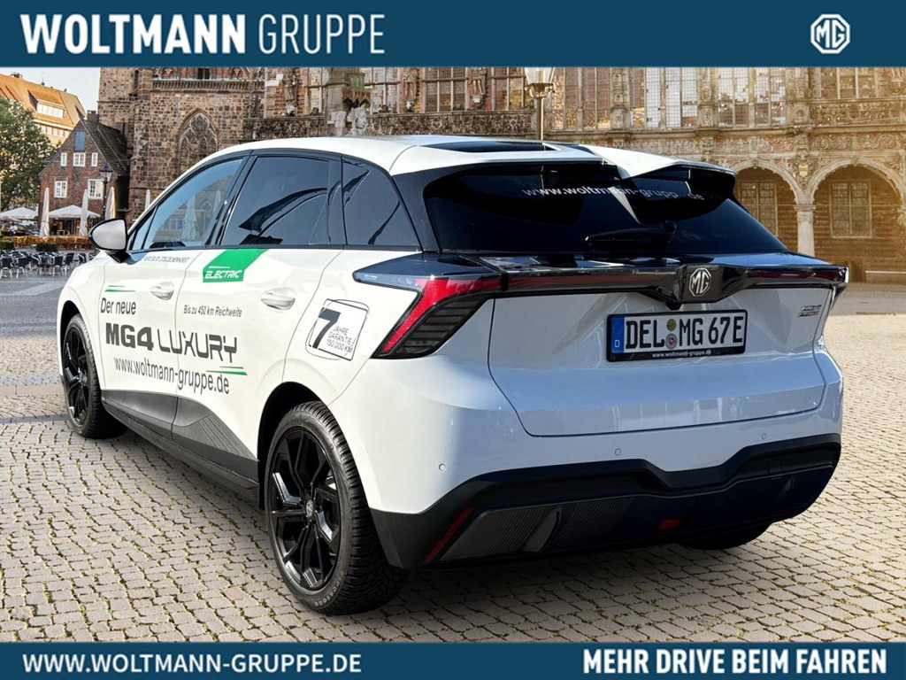 MG MG4