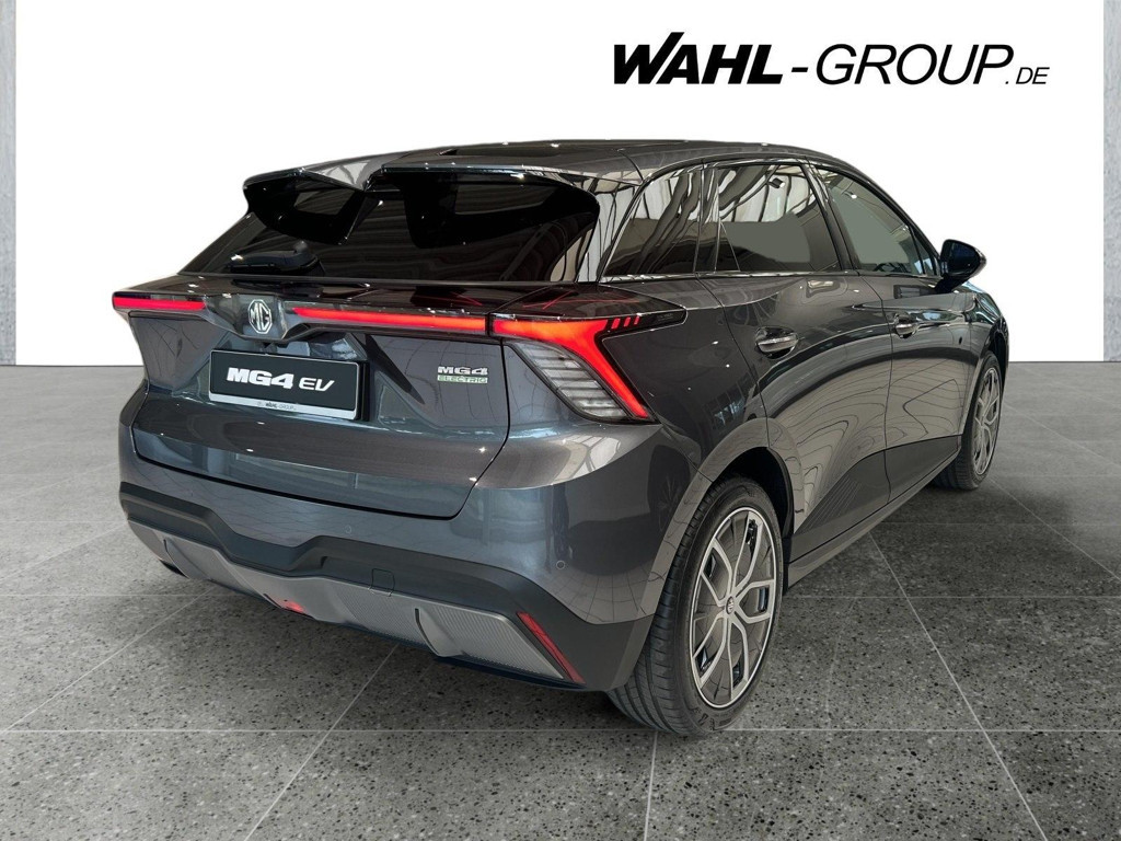 MG MG4