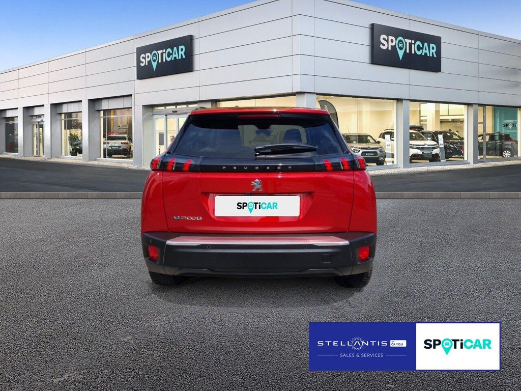 Peugeot e-2008