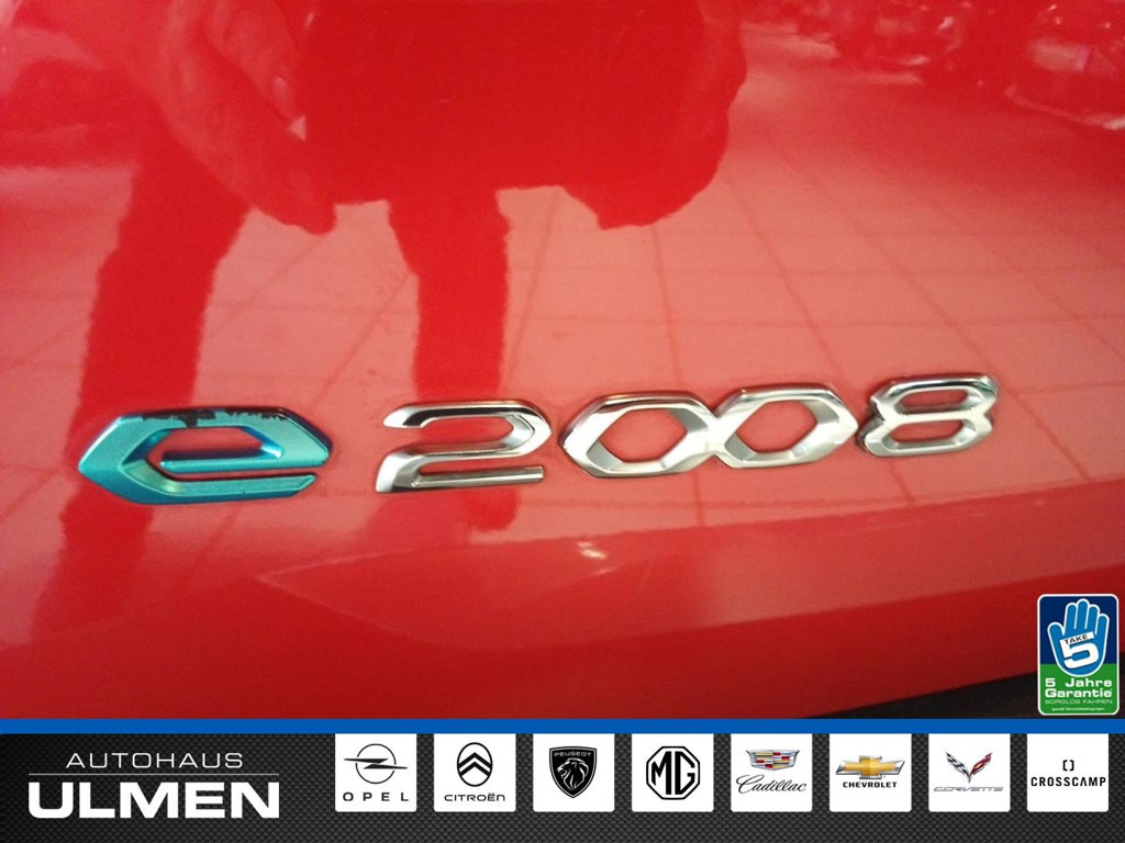 Peugeot e-2008