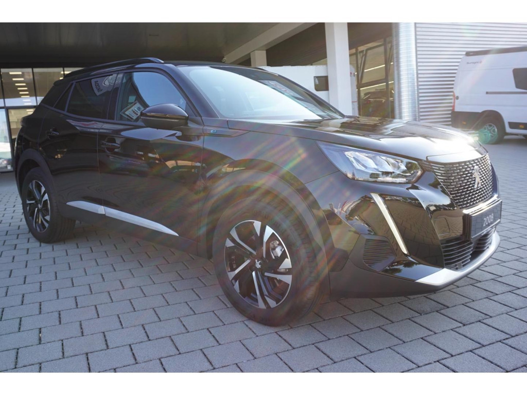 Peugeot e-2008