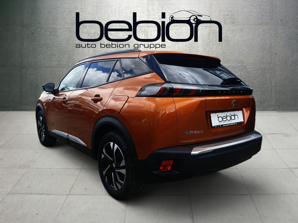 Peugeot e-2008