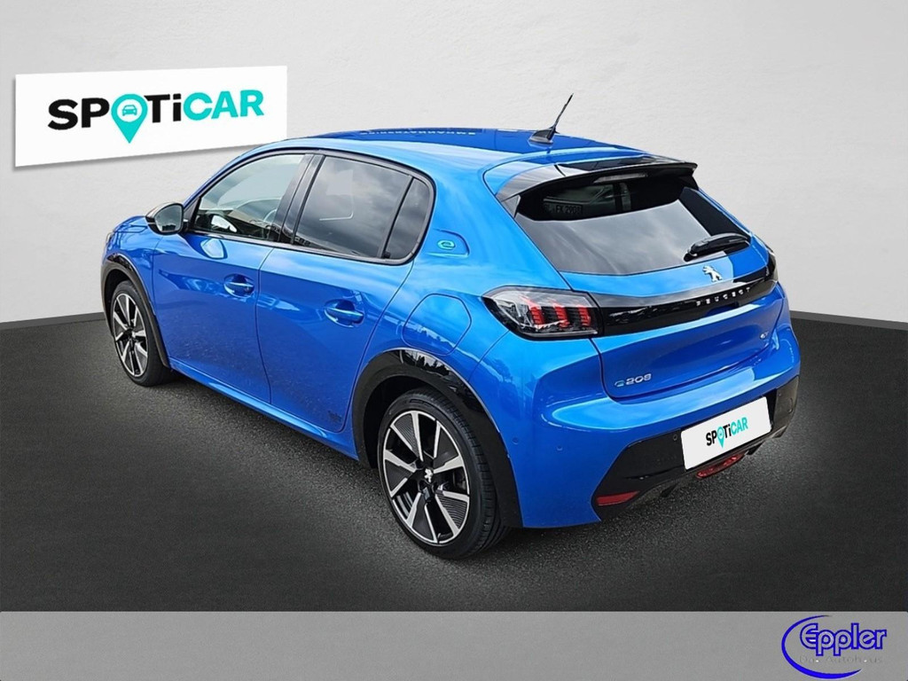 Peugeot e-208